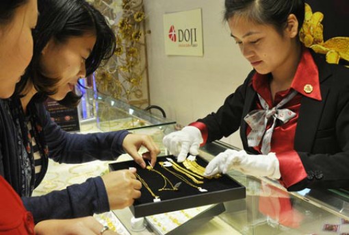 Giá vàng hôm nay 16-12, đầu tuần chờ thời cơ mới