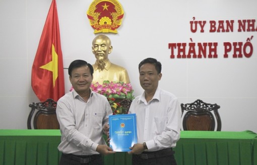 Cần Thơ công bố quyết định bổ nhiệm hai giám đốc Sở