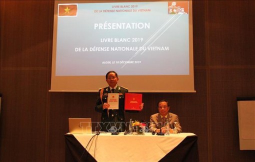 Công bố Sách Trắng Quốc phòng Việt Nam tại Algeria
