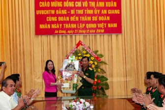 Bí thư Tỉnh ủy Võ Thị Ánh Xuân thăm Sư đoàn 330 nhân kỷ niệm 75 năm Ngày thành lập Quân đội nhân dân Việt Nam