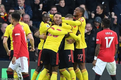Manchester United bại trận trước đội bét bảng Watford