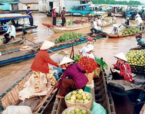 Một thoáng bên sông