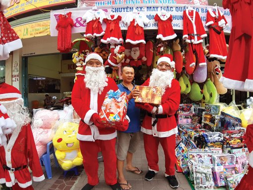 “Ông già Noel” thời @!