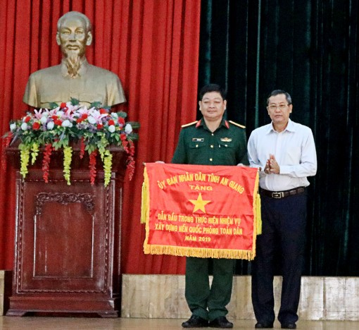 Bộ Chỉ huy Quân sự tỉnh phát động thi đua năm 2020