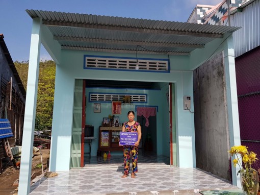 Tết ấm lòng với người nghèo