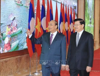 Thủ tướng Lào Thongloun Sisoulith kết thúc chuyến thăm Việt Nam