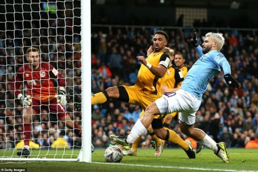 Vòng 3 FA Cup: Man City thắng đậm, Man Utd tự đưa mình vào thế khó