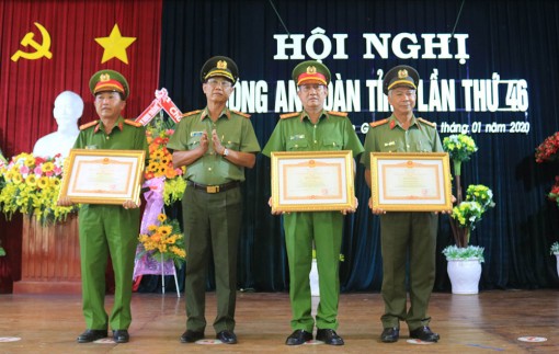 Tiếp tục xây dựng lực lượng công an gần dân, sâu sát cơ sở