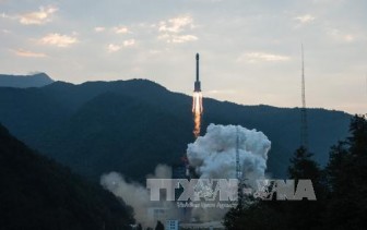 Trung Quốc phóng thành công vệ tinh viễn thông thử nghiệm số 5