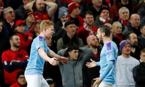 Man City thắng thuyết phục MU ở bán kết lượt đi League Cup