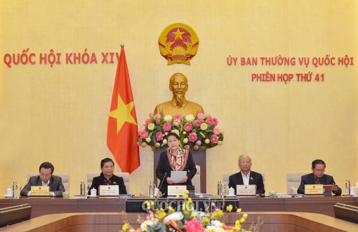 Khai mạc phiên họp thứ 41 của Ủy ban Thường vụ Quốc hội