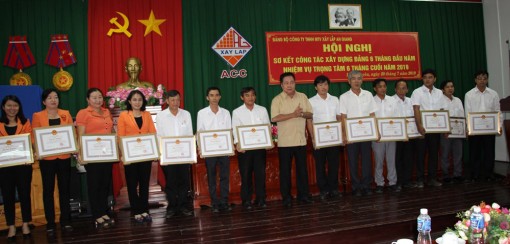 Công ty TNHH MTV Xây lắp An Giang đạt và vượt tất cả các chỉ tiêu kế hoạch