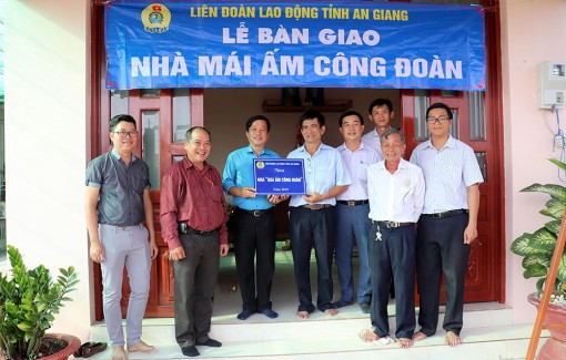 20 căn Mái ấm công đoàn cho đoàn viên dịp năm mới