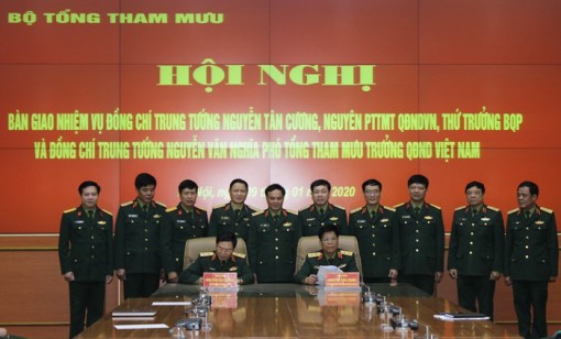 Bàn giao nhiệm vụ Phó Tổng tham mưu trưởng Quân đội nhân dân Việt Nam