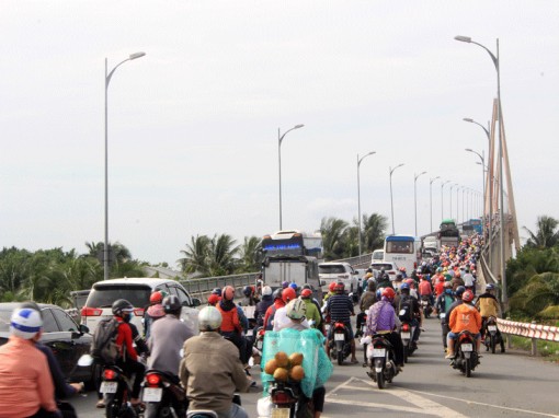 Cấm xe trên 16 tấn qua cầu Rạch Miễu từ ngày 17-1