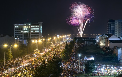 Xuân Canh Tý 2020: Tiền Giang bắn pháo hoa ở 6 điểm