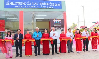 Khai trương “Cửa hàng tiện ích Công đoàn”