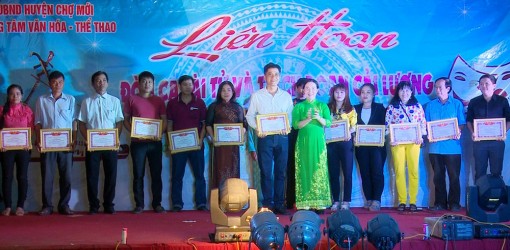 Bế mạc Liên hoan đờn ca tài tử và trích đoạn cải lương huyện Chợ Mới