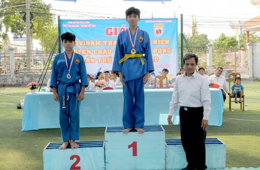 Châu Thành tạo điều kiện để các võ sĩ Vovinam thi đấu cọ xát