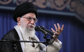 Lãnh tụ Khamenei: Iran phóng tên lửa là đòn nhằm vào hình ảnh nước Mỹ
