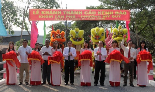 Khánh thành cầu Kênh Đào và Kênh Nội đồng