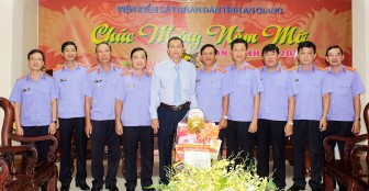Phó Chủ tịch UBND tỉnh An Giang Lê Văn Nưng chúc Tết đơn vị, doanh nghiệp