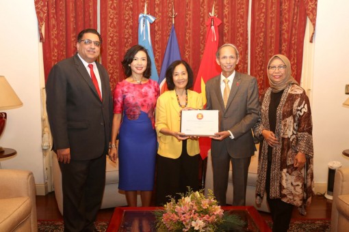 Việt Nam đảm nhận chức Chủ tịch luân phiên Ủy ban ASEAN tại Argentina