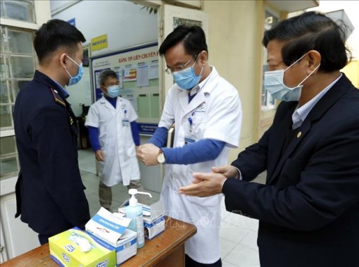 Công văn khẩn yêu cầu đảm bảo cung ứng đủ thuốc phòng, chống virus Corona