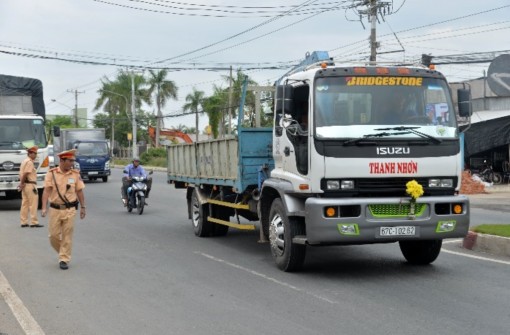 Đảm bảo trật tự an toàn giao thông