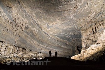 Khám phá vẻ đẹp kỳ thú của hang Tiên - "thiên đường vô danh"