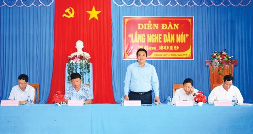 Học Bác từ những điều giản dị
