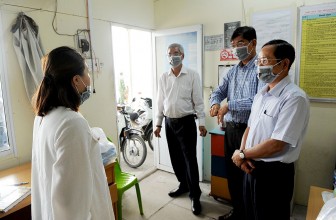 Khảo sát công tác phòng, chống dịch bệnh viêm đường hô hấp cấp do chủng mới của virus Corona gây ra tại An Phú