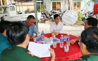 Bí thư Huyện ủy Châu Thành Đinh Thị Việt Huỳnh: Kiểm tra công tác tuyển chọn và gọi công dân nhập ngũ năm 2020