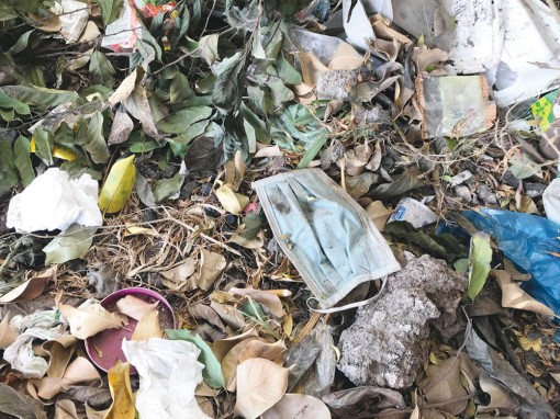 Rác khẩu trang y tế - nỗi lo mùa dịch bệnh