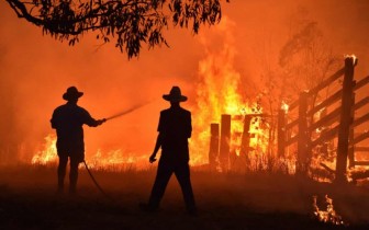 Thảm họa cháy rừng ảnh hưởng cuộc sống của 75% người dân Australia