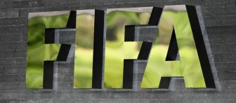 Dịch COVID-19: FIFA họp hội đồng trực tuyến