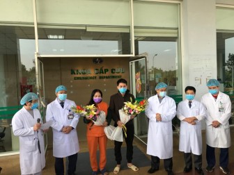 Liên tục điều trị khỏi COVID-19, phác đồ của Việt Nam được đánh giá cao