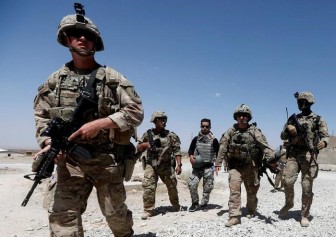 'Lệnh ngừng bắn lịch sử' ở Afghanistan chính thức có hiệu lực