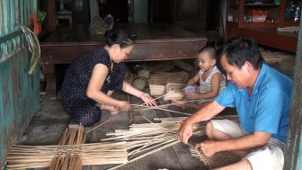 Làng nghề đan đát xã Long Giang giải quyết việc làm cho lao động nhàn rỗi