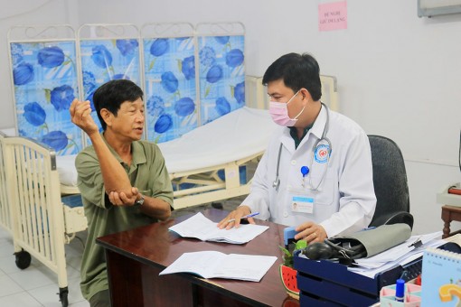 Hòa quyện 2 màu áo