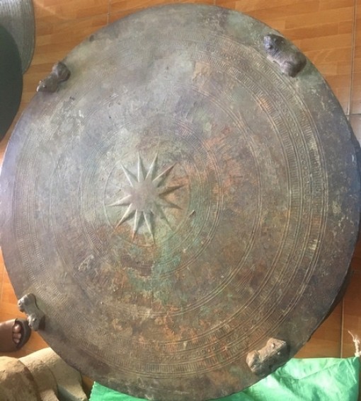 Vĩnh Long: Phát hiện trống đồng trên sông Cổ Chiên