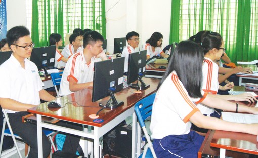 Học sinh, sinh viên học tập linh hoạt trong mùa dịch bệnh