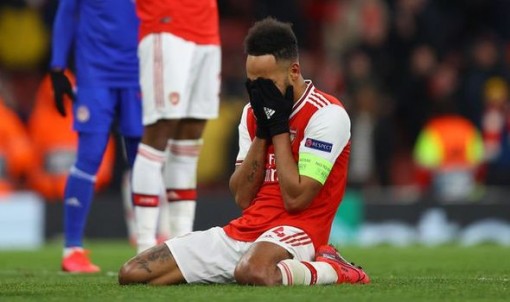 Aubameyang lập siêu phẩm, Arsenal vẫn dừng bước ở Europa League