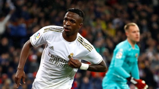 Xé lưới Barca, Vinicius Junior xô đổ kỷ lục của Messi