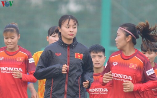 Hoàng Thị Loan chấn thương trước ngày ĐT nữ Việt Nam đấu Australia