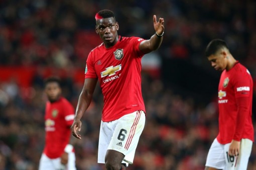 Bruno Fernandes bay bổng, MU bán Pogba đi thôi