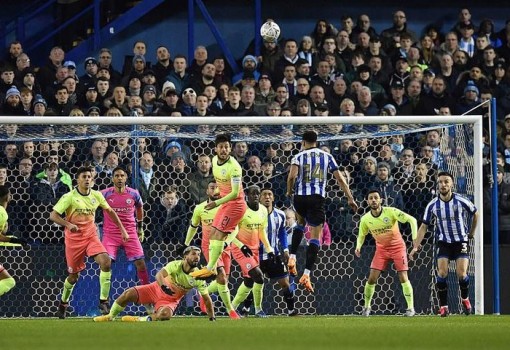 Man City giành vé vào tứ kết Cúp FA