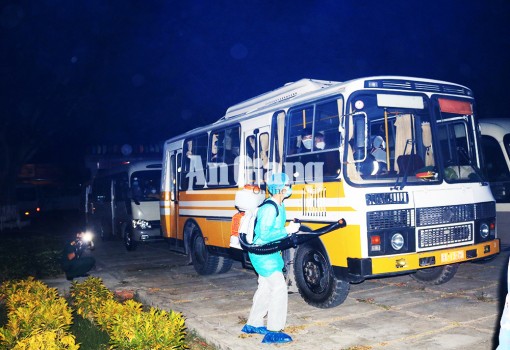 An Giang tiếp nhận cách ly 235 người về từ Hàn Quốc