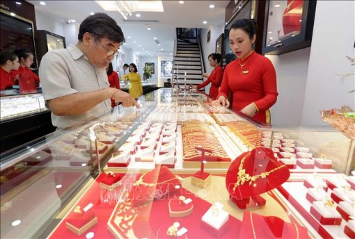 Giá vàng có thể tăng trong ngắn hạn