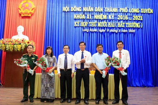HĐND TP. Long Xuyên (khóa XI): Họp phiên bất thường